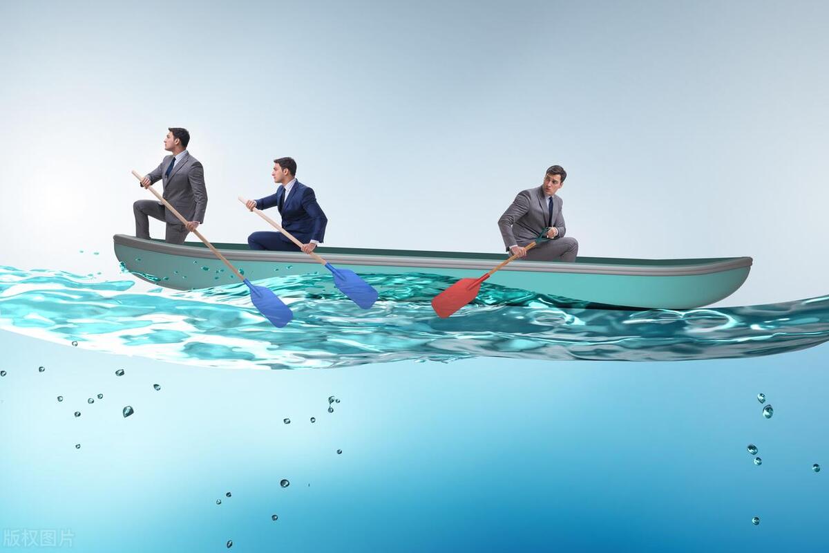 巴菲特的3个财富忠告，富人的爱好是工作