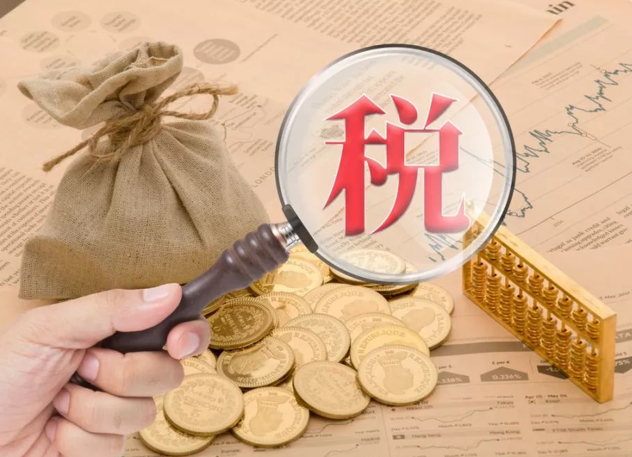 收入多少要交个人所得税，月入10万，一年要交多少个税？