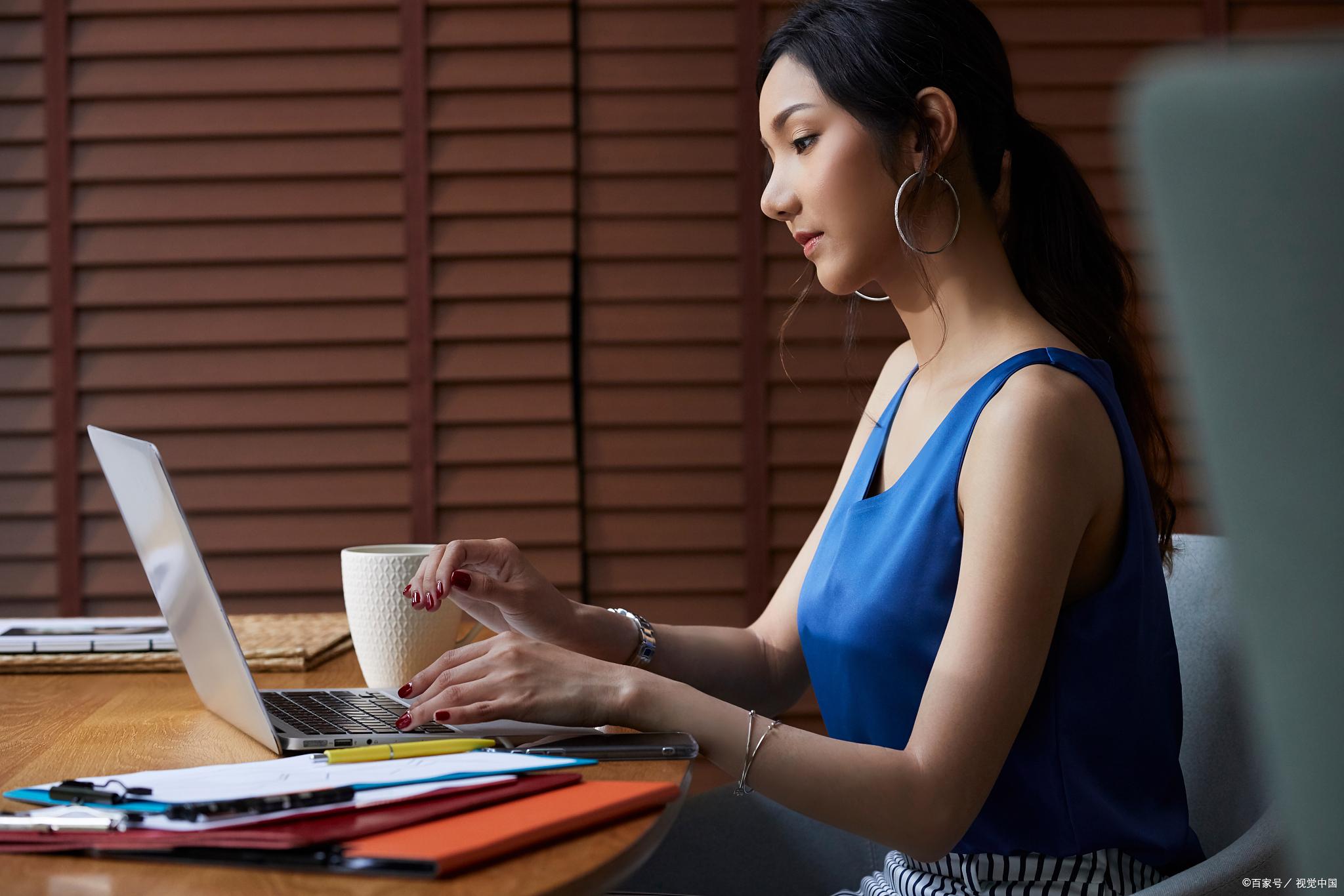 怎么看一只股票有没有主力在里面，观察成交量和成交额及K线走势